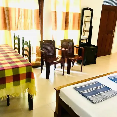 Jayalath Homestay And Apartments Galle Buitenkant foto