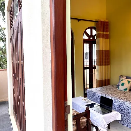 Jayalath Homestay And Apartments Galle Buitenkant foto